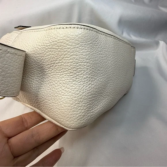 Coach Ivory Backpack with Gold Accents EUC Coach Ivory Backpack with Gold Accents EUC main image 3